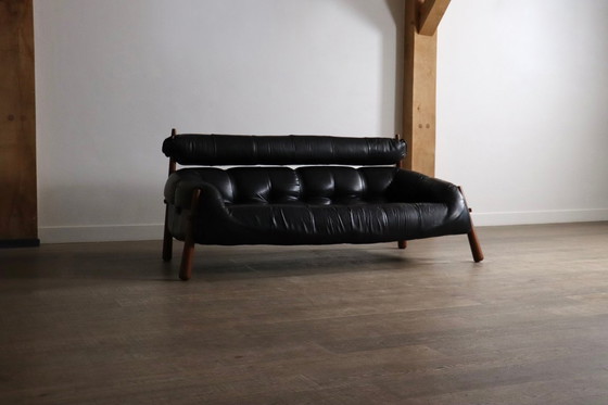 Image 1 of Percival Lafer MP-81 driezitsbank in zwart leer, Brazilië jaren 70