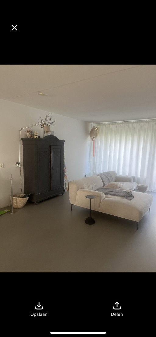 Beautiful sofa from Nous Living, very comfortable to sit on!!