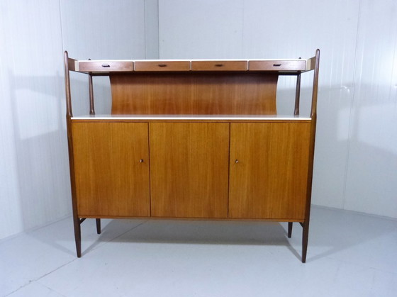 Image 1 of Highboard / buffetkast van Deutsche Werkstätten 1960's