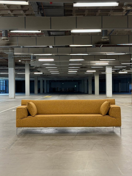 Image 1 of Design on Stock Bloq 4-Sitzer