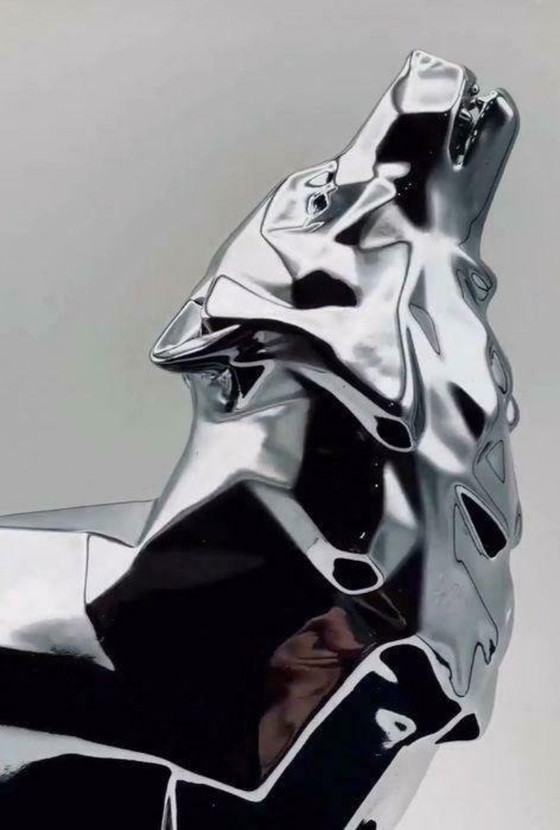 Image 1 of  Richard Orlinski (1966) - Wolf Spirit (Pearl Grey Edition)