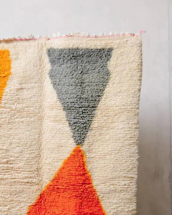 Alfombra bereber marroquí 250cm x 150cm – Wool, Modern (photo 3 of 6)