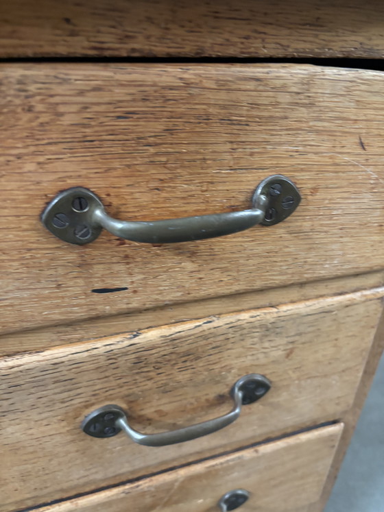 Image 1 of Escritorio infantil antiguo