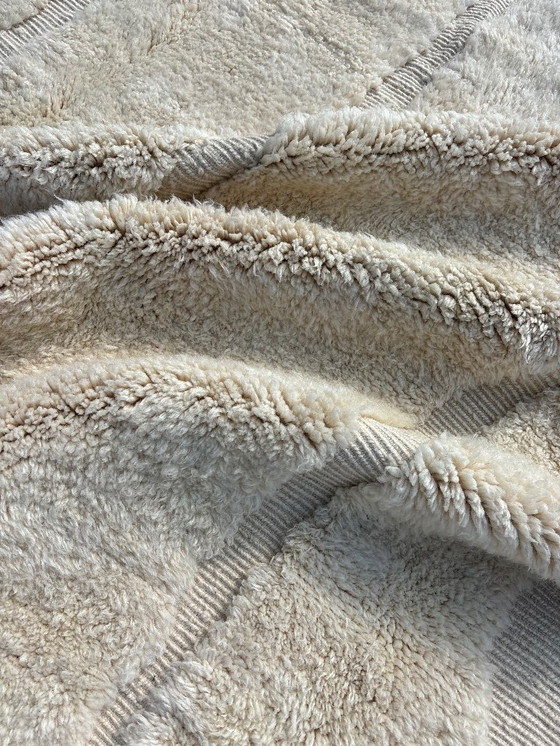 Image 1 of Tappeto marocchino in lana bianca Mrirt 200x320cm- Tappeto berbero marocchino Beni Ourain