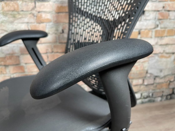 Image 1 of Herman Miller Mirra