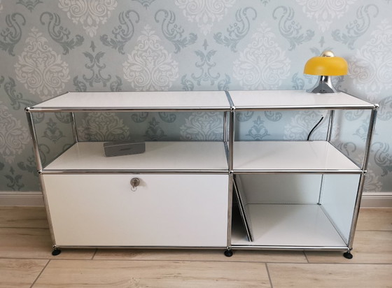 Original USM Haller lowboard/sideboard with flap, white – Metal (photo 6 of 7)