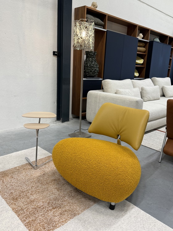 Image 1 of Leolux Pallone Armchair Yellow fabric leather