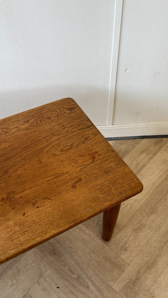 Image 1 of Table basse rectangulaire en chêne