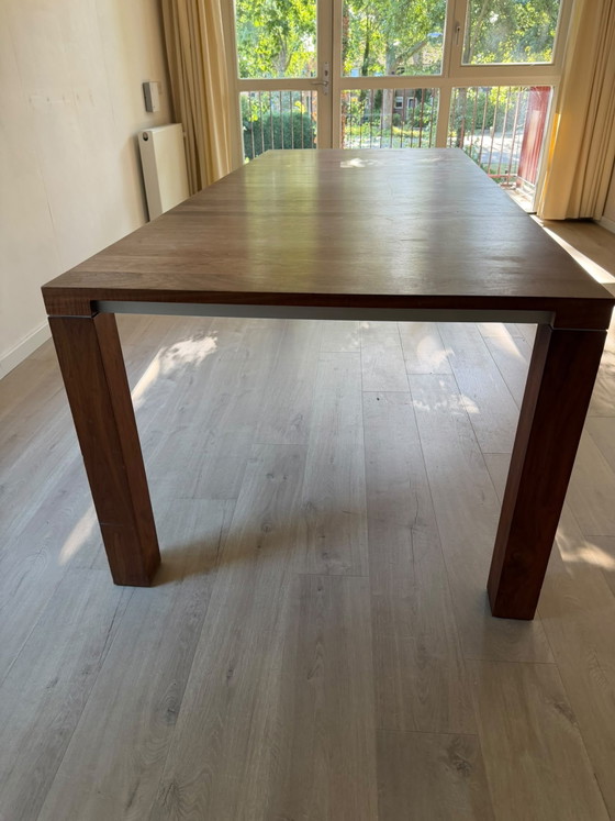 Mesa de comedor Leolux de nogal, 100-240 cm. – Mesas de comedor, Wood (photo 3 of 5)