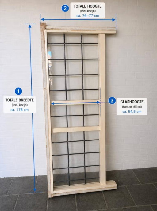 Puertas interiores dobles de madera con travesaño (pieza separada)