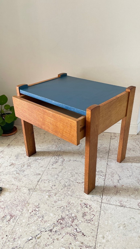 Image 1 of Comodino vintage scandinavo a cubo