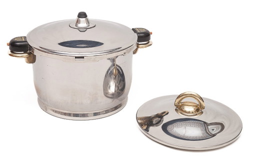 Kuhn Rikon cooking set with pressure cooker
