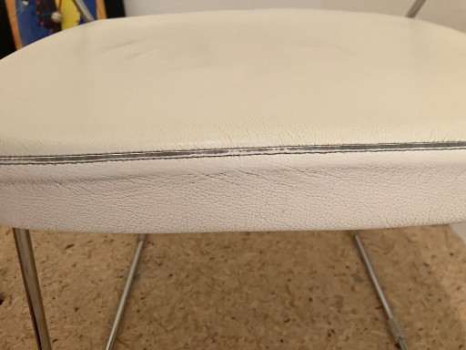 Deux chaises originales Calligaris New York ! Chaises design italiennes ! Blanches ! – eetkamerstoelen, Chrome (photo 2 of 8)