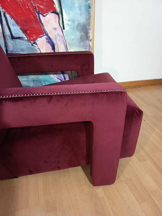 Image 1 of CASSINA 2X Poltrone 637 UTRECHT  (NUOVE MAI USATE) in Velluto 13L Ortigia/Plum con Cuciture in filo Naturale a punta Cavallo