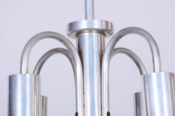 Restaurierter Art-Deco-Kronleuchter, Aluminium, Marmorglas, neu verkabelt, Tschechien, 1940er Jahre (photo 7 of 12)