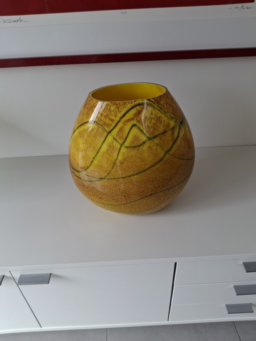 Magnifique vase en verre de Pologne.