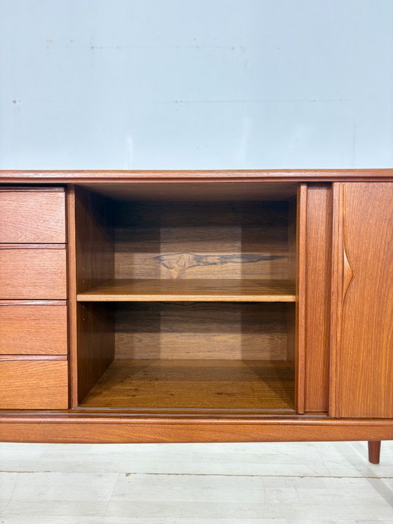 Image 1 of Prachtig teakhouten dressoir uit het midden van de eeuw van Heinrich Riestenpatt – RT Möbel model RT272