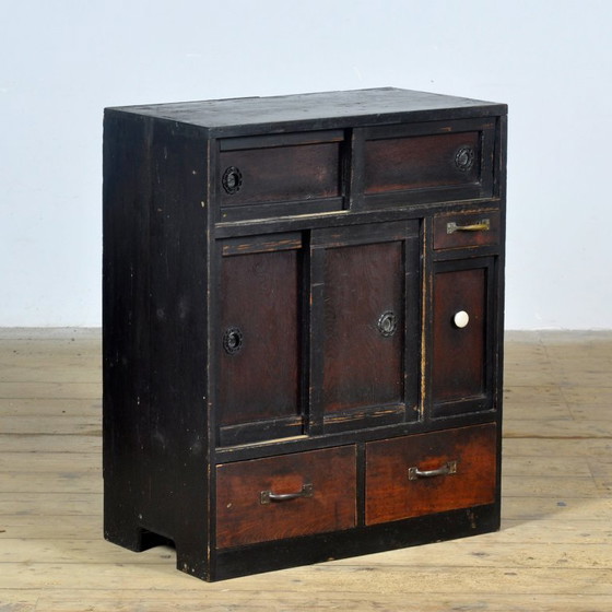 Image 1 of Gabinete japonés, década de 1930