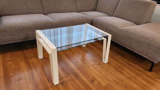 Table basse design des années 80