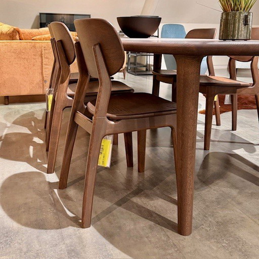 Table de salle à manger Theuns Sento - 200x90 avec chaises (ensemble de 6)