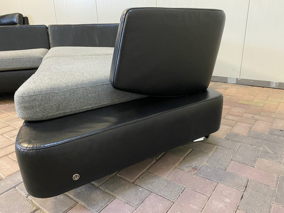 Image 1 of Canapé d'angle en cuir noir Natuzzi Opus – Confort luxueux – Design moderne et élégant – Livraison gratuite