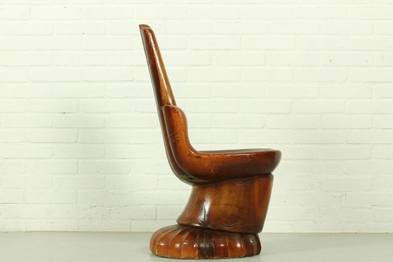 Image 1 of Hand Chair Surrealistischer skulpturaler Sitz (Stil der 1970er Jahre)
