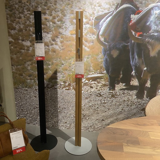 Perchero de pie Knax 12