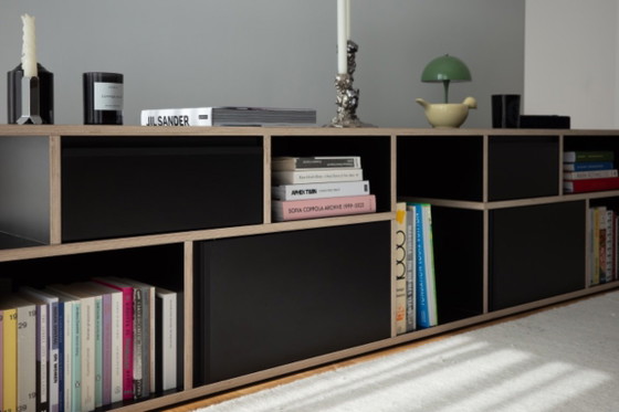 Tylko Credenza / Mobile contenitore basso — Original Classic, Compensato nero, 220 cm – Credenze, Legno (photo 6 of 9)