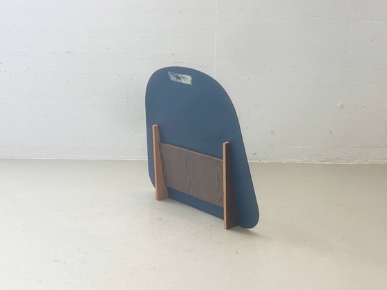 Specchio da terra vintage dalla forma organica con struttura in legno stile Mid-Century – Wood (photo 11 of 13)