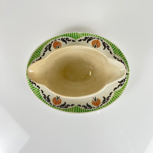 Sarreguemines "Maroussia" gravy boat, early 20th century