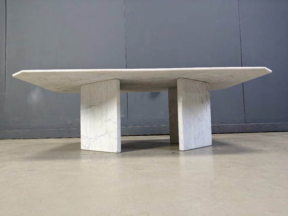 Image 1 of Table basse vintage en marbre blanc, 1970