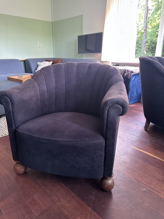 2x Schelpvormige Fauteuils in Zwart Velours – Velvet, Wood (photo 4 of 5)