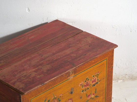 Antique Chinese trunk with original paint – China, circa 1900 – Storage cabinet, Metal (photo 12 of 40)