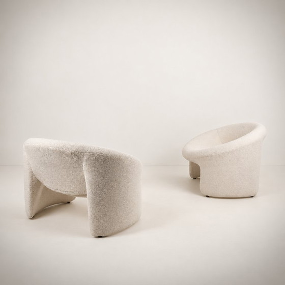 OLIVIER MOURGUE, Poltrone e poggiapiedi Montréal, Airborne Ed., 1967, Tessile, Crema, Organic Modern (foto 4 di 15)