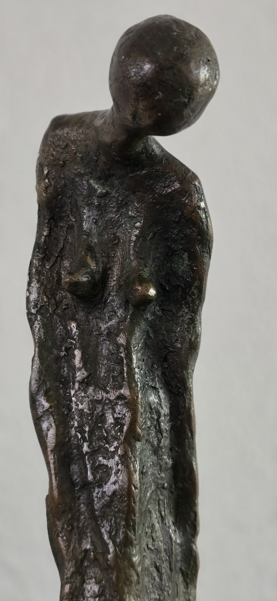 Moeder En Kind, Brons Op Eikenhouten Sokkel – Beeldhouwkunst, Bronze, Wood (photo 4 of 5)