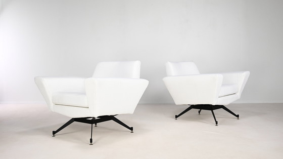 Image 1 of Studio Tecnico A.P.A, pair of armchairs model M530 for Lenzi. Italy, C.1950