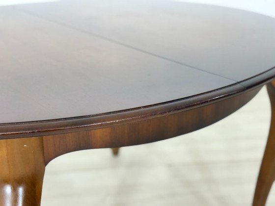 Eleganter Mid Century Esstisch / Vintage Küchentisch / ausziehbarer Tisch / Runder Chippendale Esstisch (photo 9 of 19)