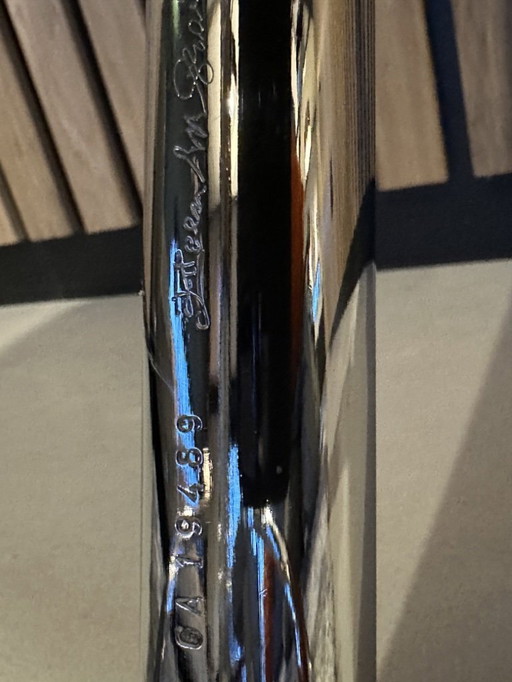 Eileen Gray bijzettafel E1027 origineel Classicon