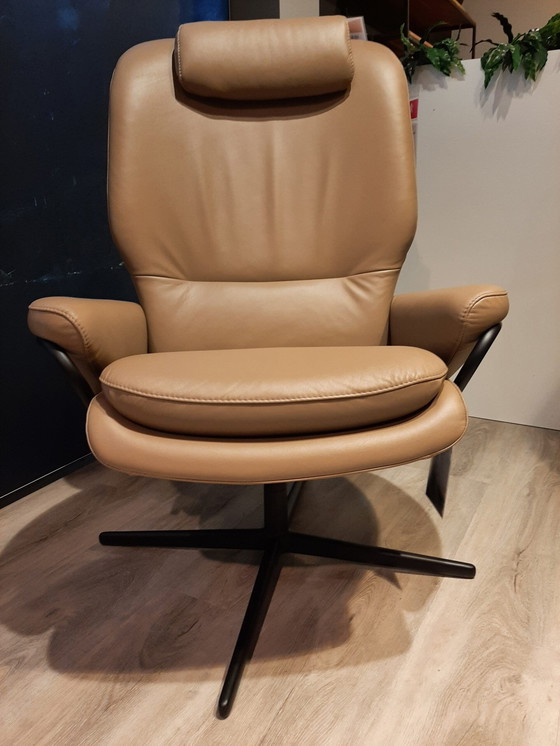 Image 1 of Sillón reclinable Stressless Rome con reposapiés