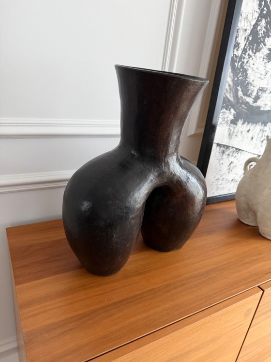 Unique African Vase – Ceramic (photo 3 of 5)