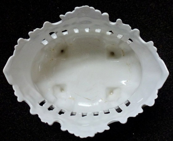 Image 1 of Vintage Jardiniere / Plantenbak Met Prachtige Keramische Bloemen