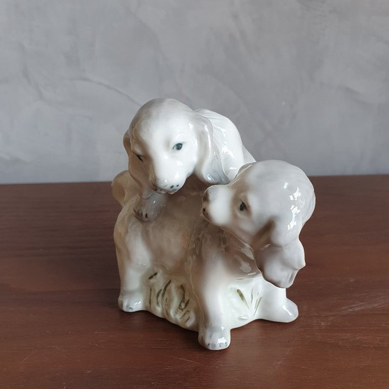 Image 1 of Vintage Puppies Spaans Porselein van Sanbo uit de Jaren 80