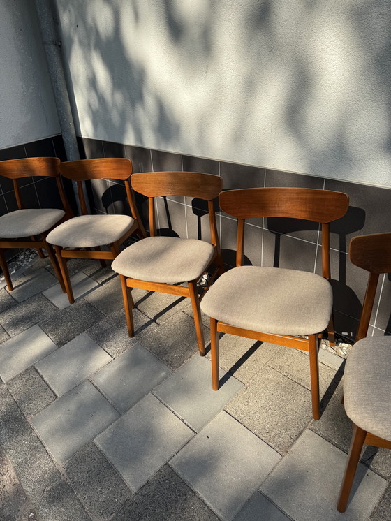 Image 1 of Set van 6 Deense 60-er jaren teakhouten eetkamerstoelen