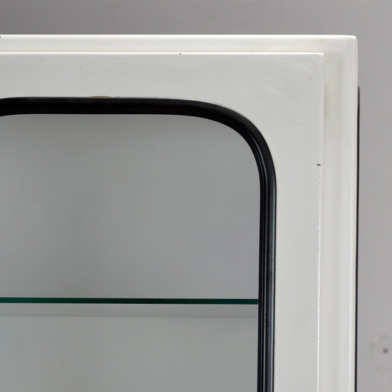 Image 1 of Medizinisches Kabinett aus Eisen und Glas, 1970er Jahre