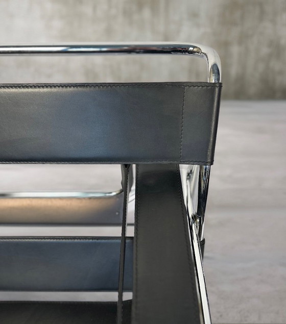 Image 1 of Vintage Wassily-stoel van Marcel Breuer