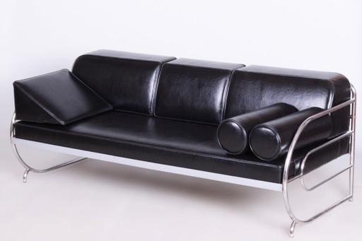 Restauriertes Bauhaus-Sofa, von Robert Slezak, Chrom, Leder, Tschechien, 1930er Jahre – banken, Leather, Metal