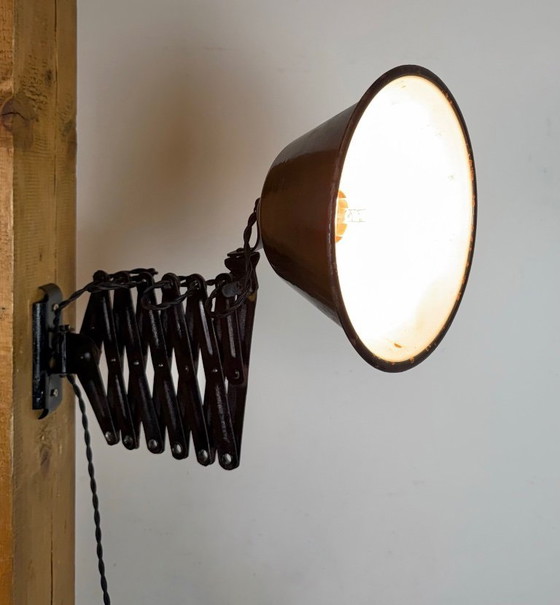 Image 1 of Lampada da parete industriale a forbice in smalto nero, anni '30