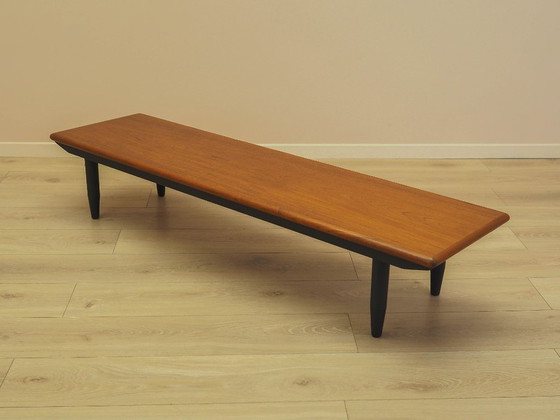 Aparador de teca con patas cónicas oscuras, mesa consola baja danesa, década de 1970. – Wood (photo 13 of 13)