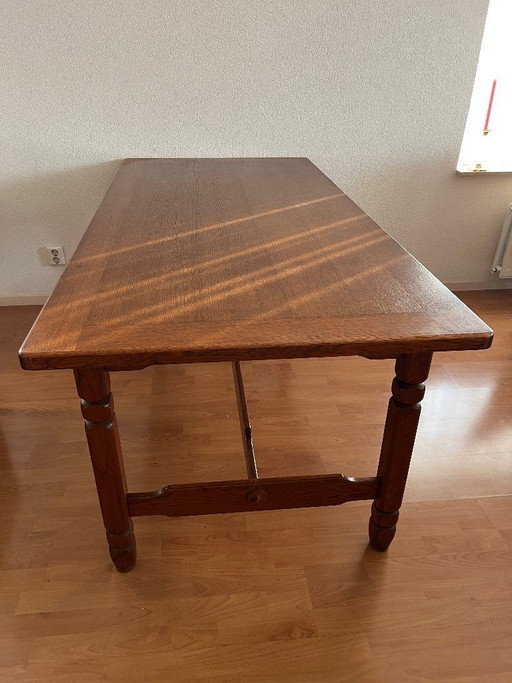 Oak dining table (6 people)
