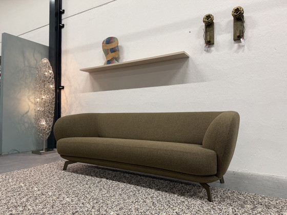 Image 1 of Leolux Flint Sofa 3 Seater Tama fabric 218